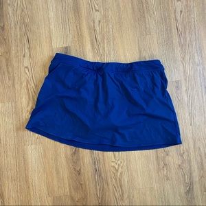 Lands’ end navy swim skirt tummy control